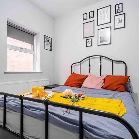 Modern Flat In Moseley With Free Parking Apartman Birmingham Kültér fotó